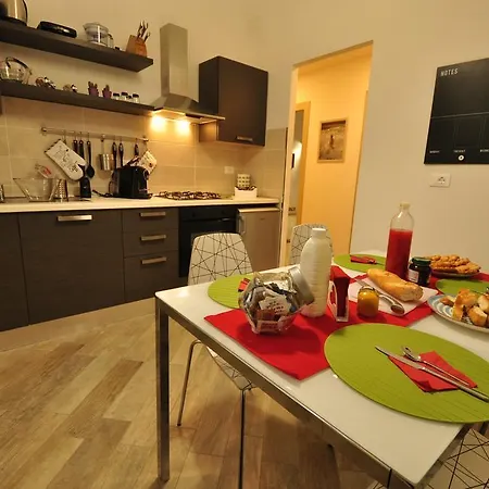 The Lighthouse Apartment *