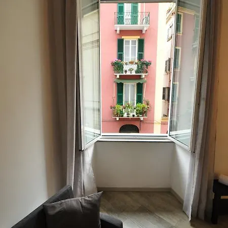 The Lighthouse Apartment