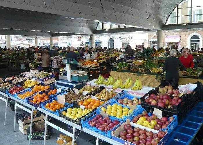 The Lighthouse * לה ספציה